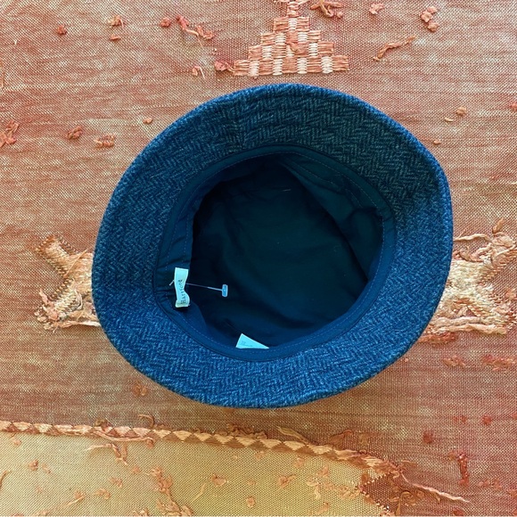 Men’s Hartford wool herringbone bucket hat O/S - Picture 6 of 9